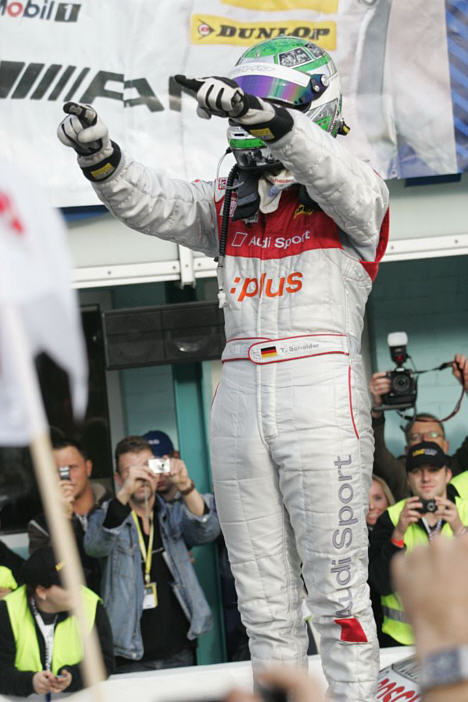 Audi køreren Timo Scheider vandt dette års DTM mesterskab.